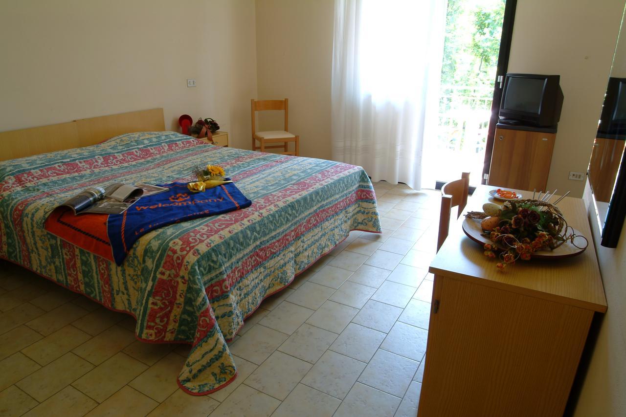 B&B Domus Mea Cesenatico Eksteriør bilde